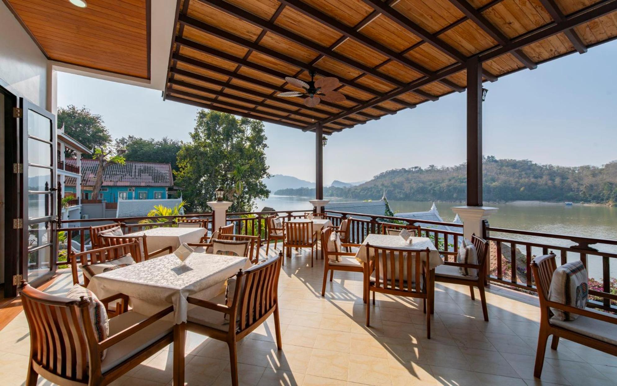 Relaxful Hotel泊岸酒店 Luang Prabang Esterno foto