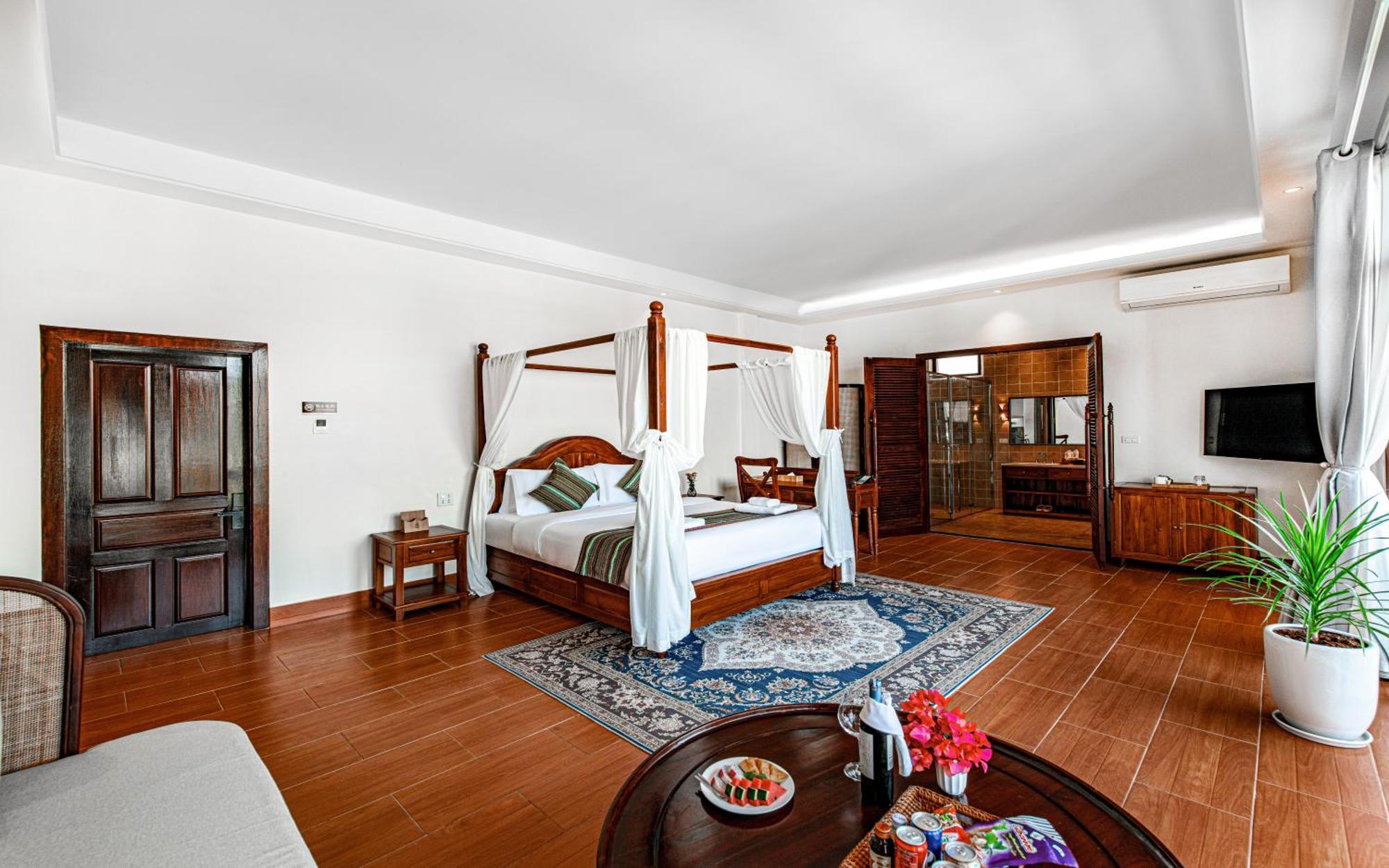 Relaxful Hotel泊岸酒店 Luang Prabang Esterno foto